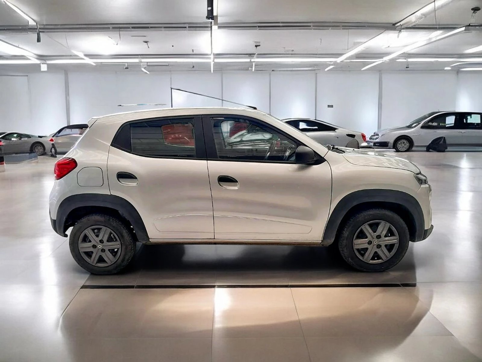 Renault KWID HB 1.0 2023 - Imagen 5 de 10