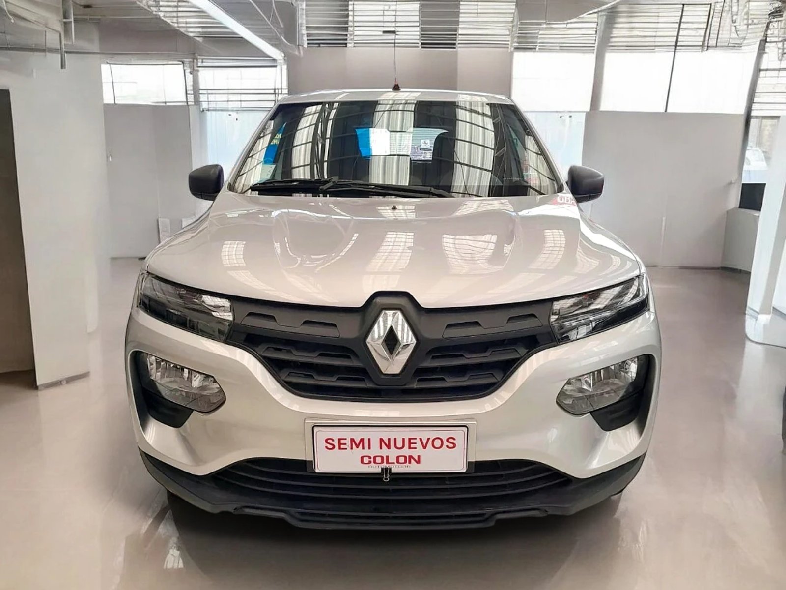 Renault KWID HB 1.0 2023 - Foto 2 de 10