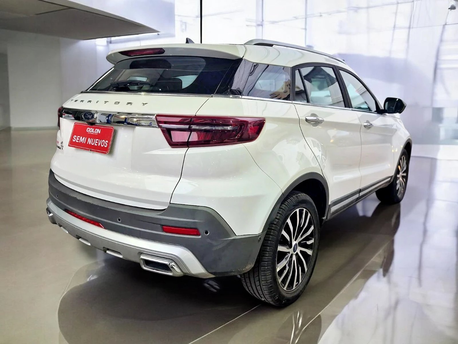 Ford TERRITORY TERRITORY TITANIUM PLUS 1.5L 2022 - Imagen 7 de 14