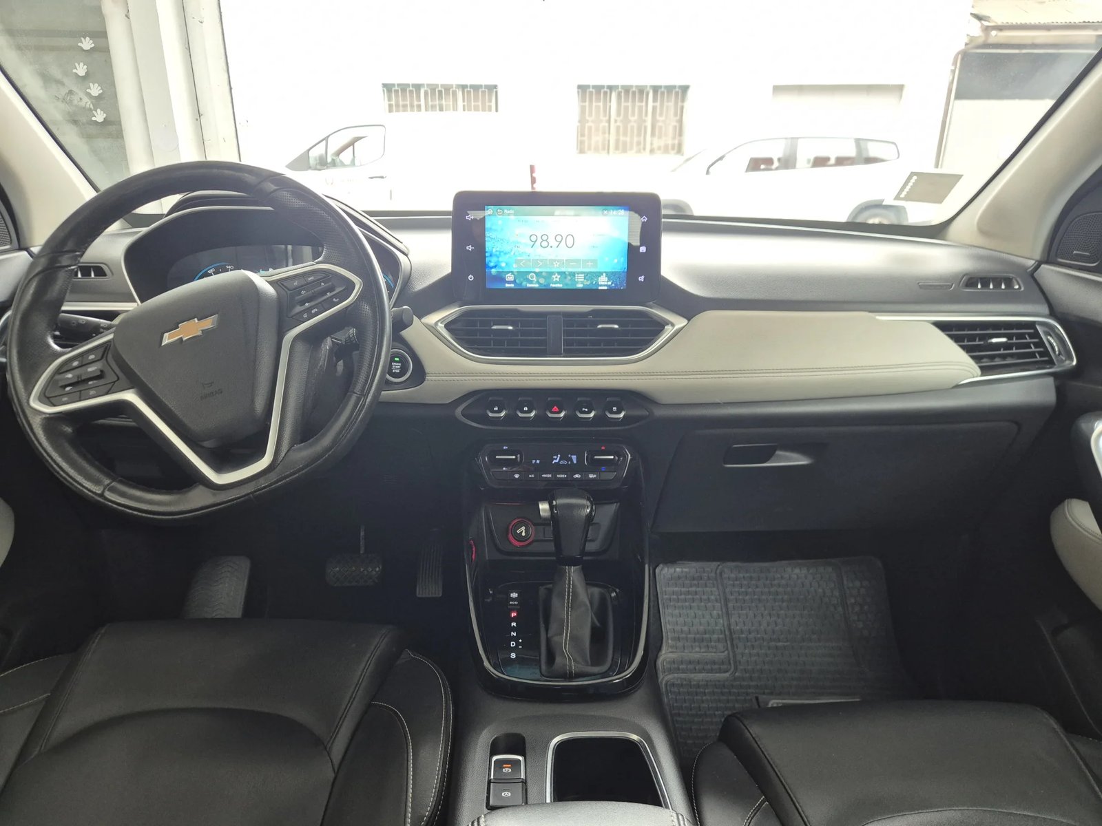 Chevrolet CAPTIVA PREMIER 1.5T CVT 2023 - Imagen 9 de 13