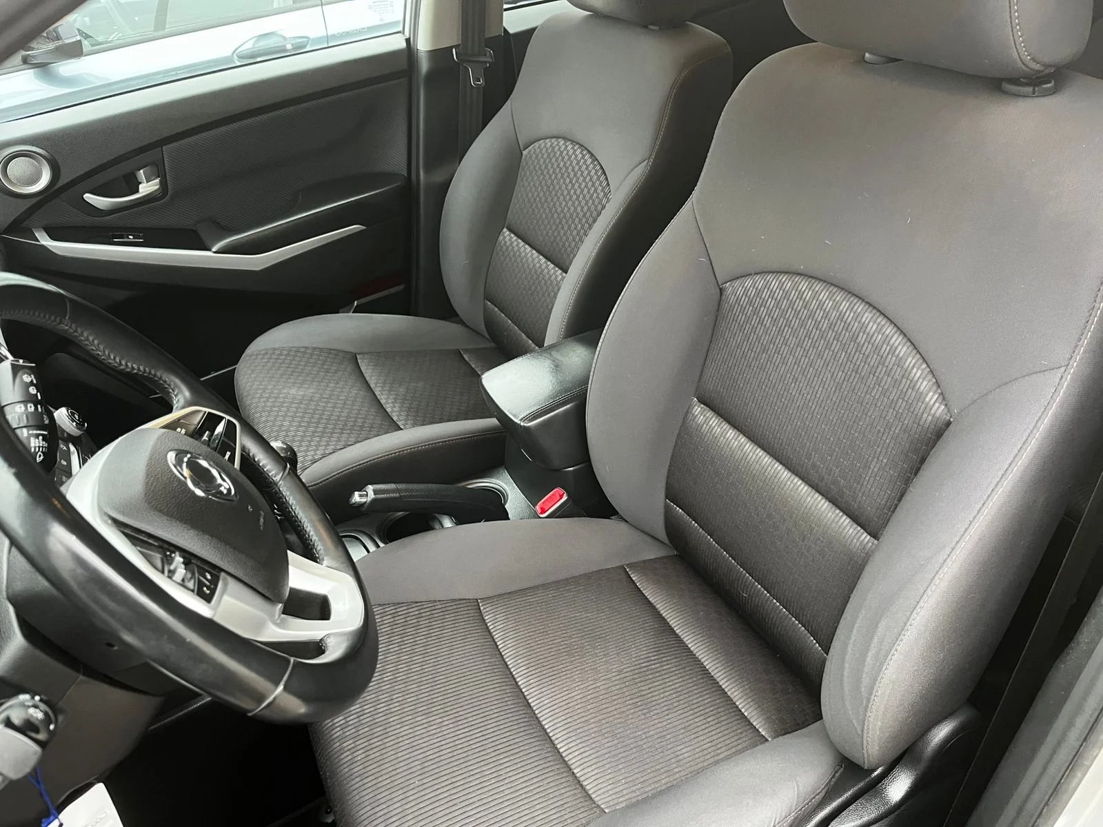 SsangYong KORANDO 2.0 MT KC1010 2020 - Imagen 8 de 9