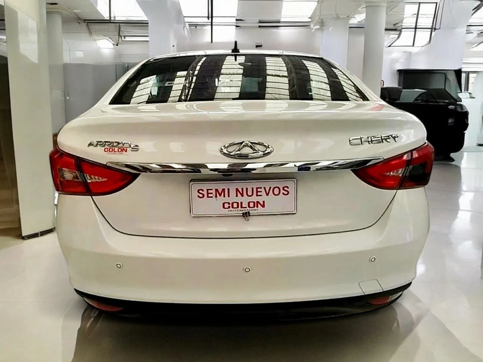 Chery ARRIZO 5 2023 - Foto 3 de 10