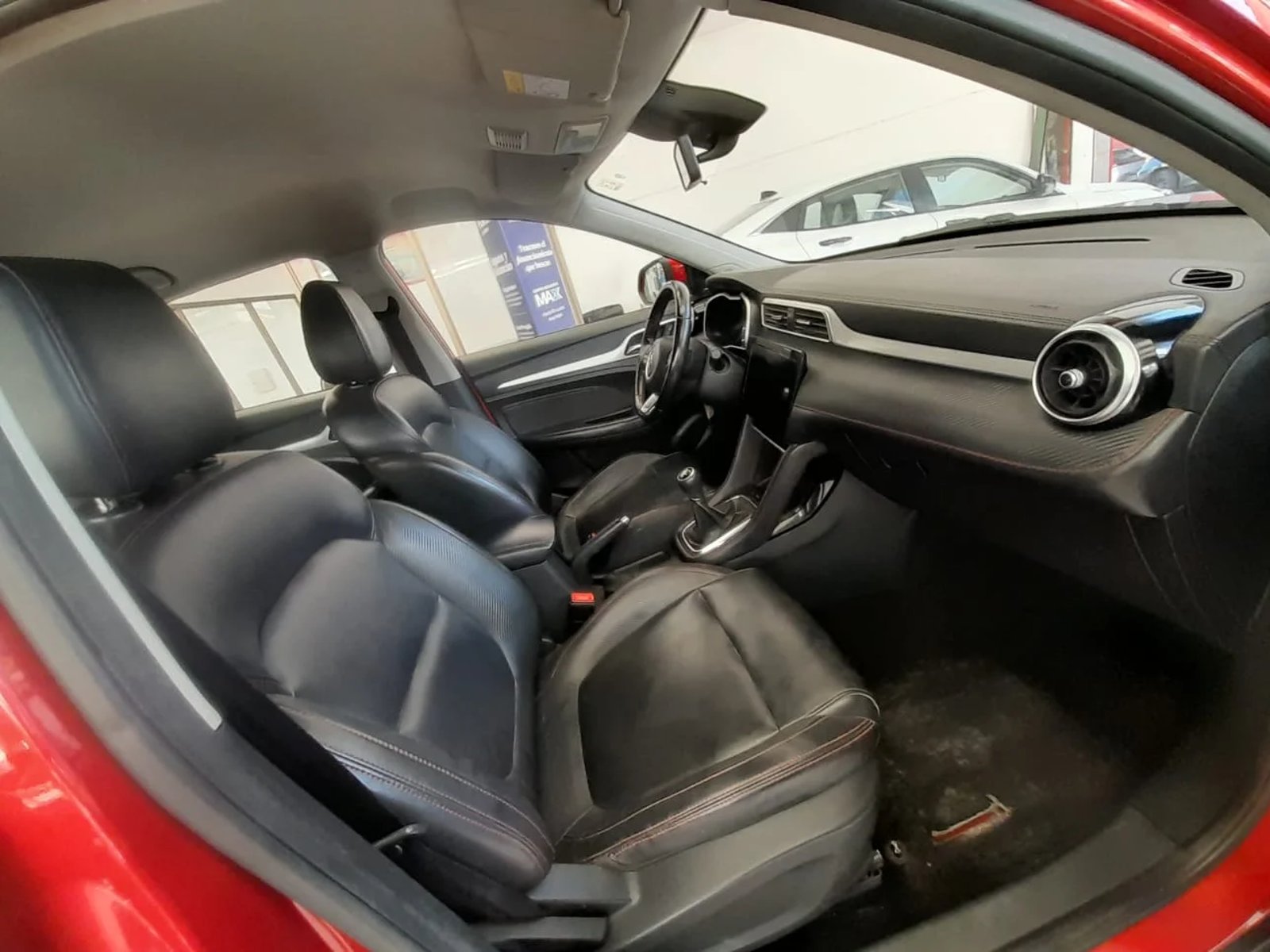 MG ZX 1.5 MT COM 2021 - Imagen 10 de 11