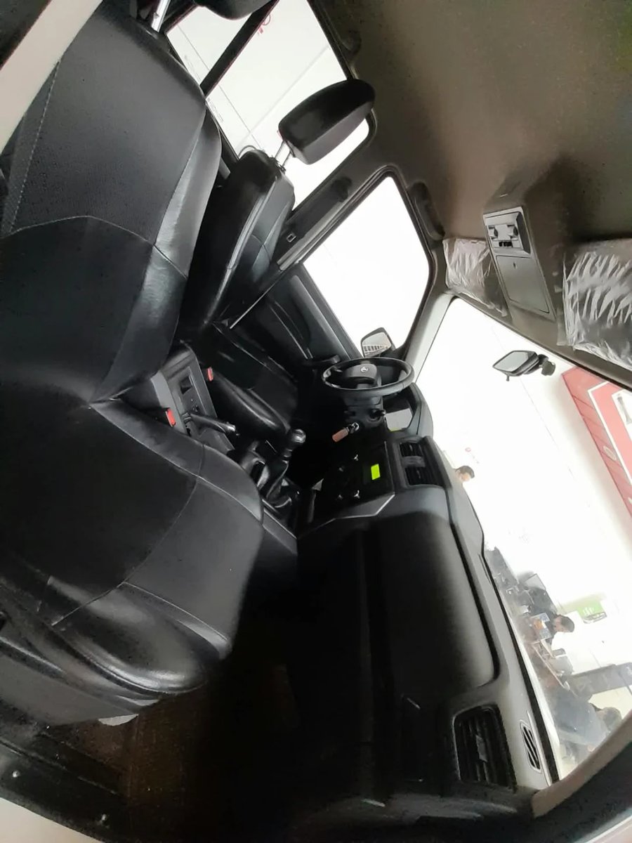 Mahindra PIK-UP UP D CAB CRDE 4P 2.2 2023 - Imagen 11 de 12