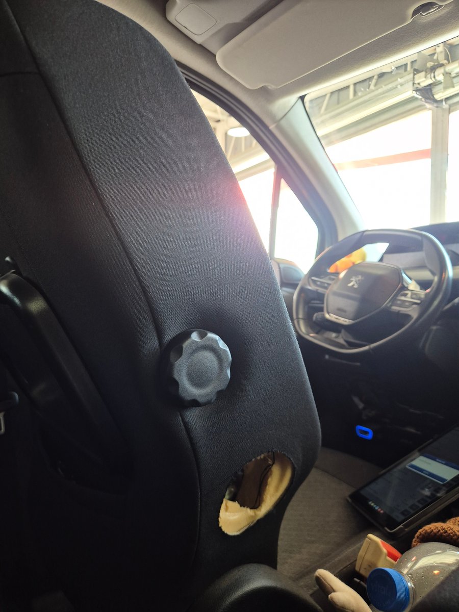 Peugeot RIFTER ALLURE BLUEHDI 130 EAT8 2023 - Imagen 8 de 11