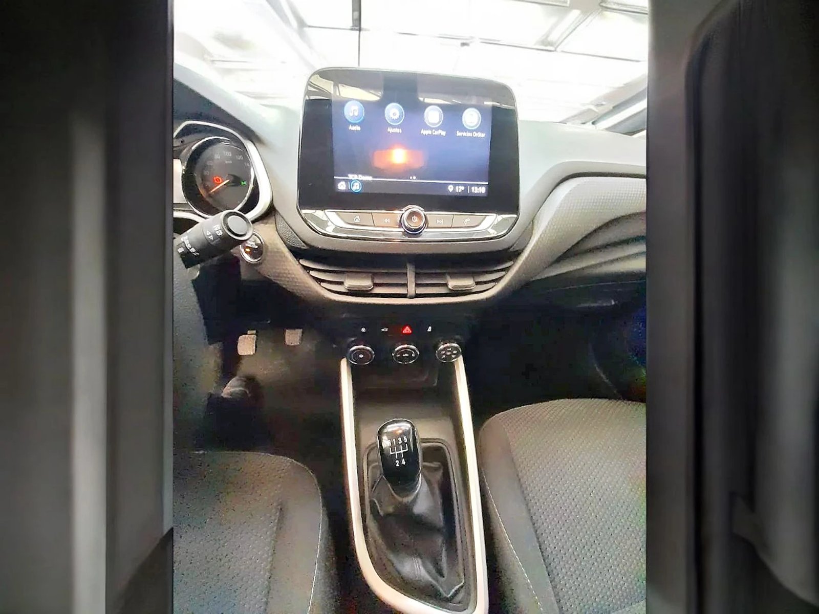 Chevrolet ONIX 2023 - Imagen 7 de 9