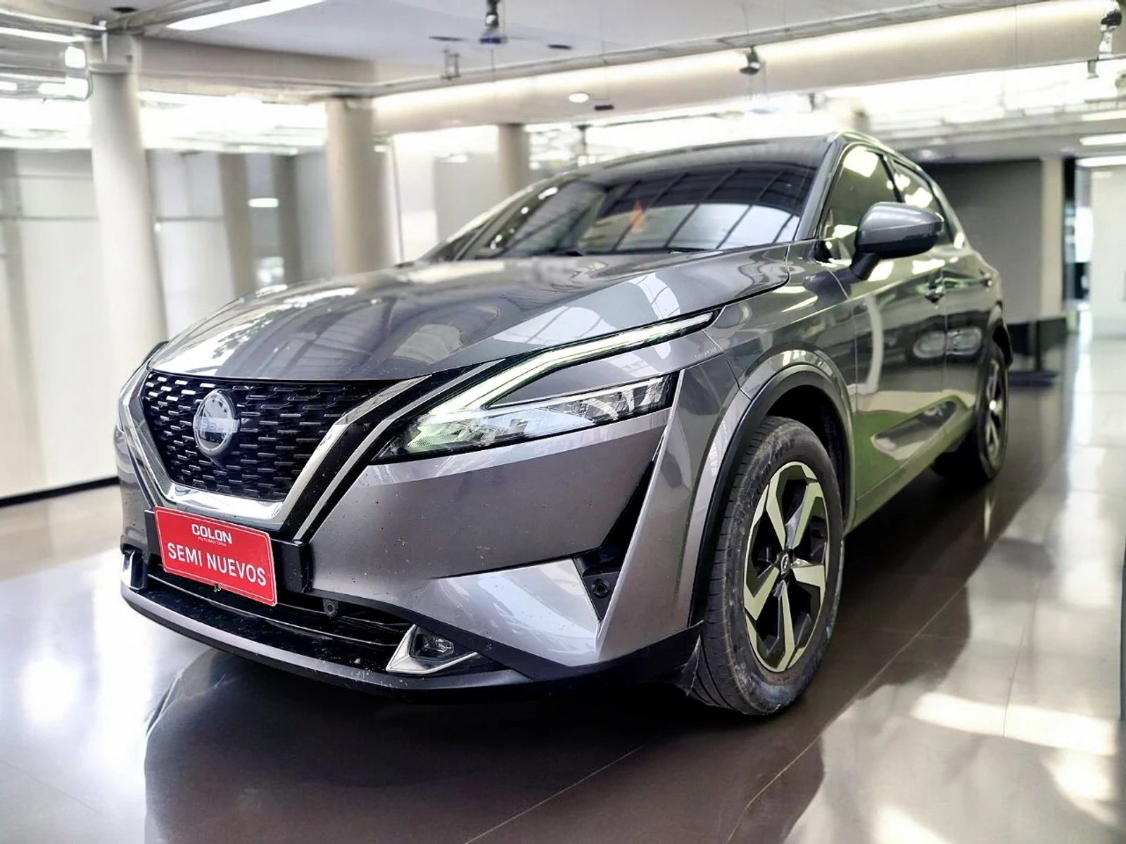 Nissan QASHQAI MHEV CVT ADVANCE 2024 - Foto 2 de 9