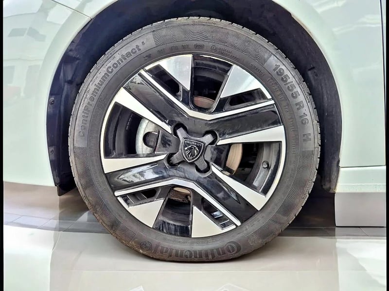 Peugeot 208 MCA ACTIVE PURETECH 75HP MT 2025 - Imagen 13 de 13