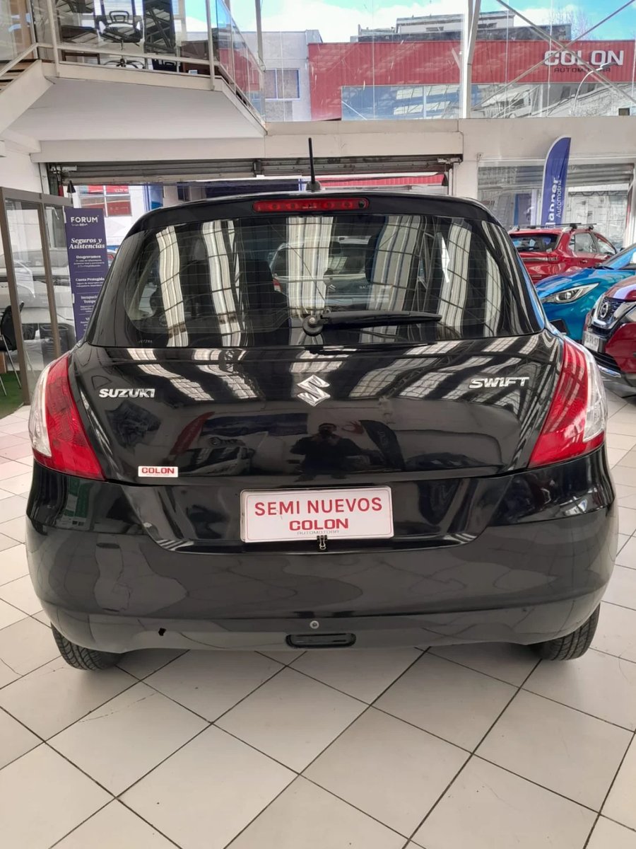 Suzuki SWIFT GL 1.2 2017 - Imagen 5 de 10