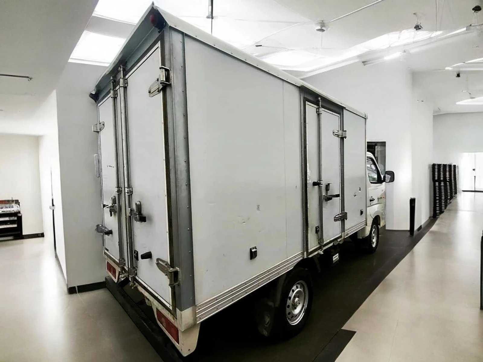 Foton TM3 CARGO BOX 2023 - Foto 5 de 10