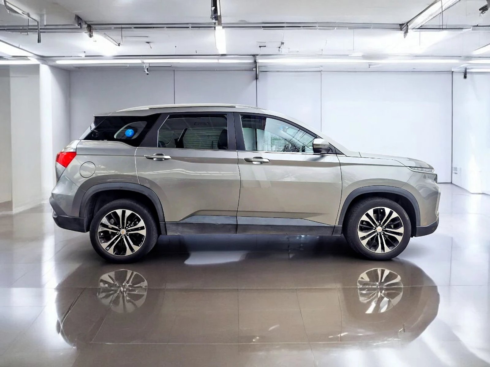 Chevrolet CAPTIVA PREMIER 1.5T CVT 2023 - Imagen 8 de 13