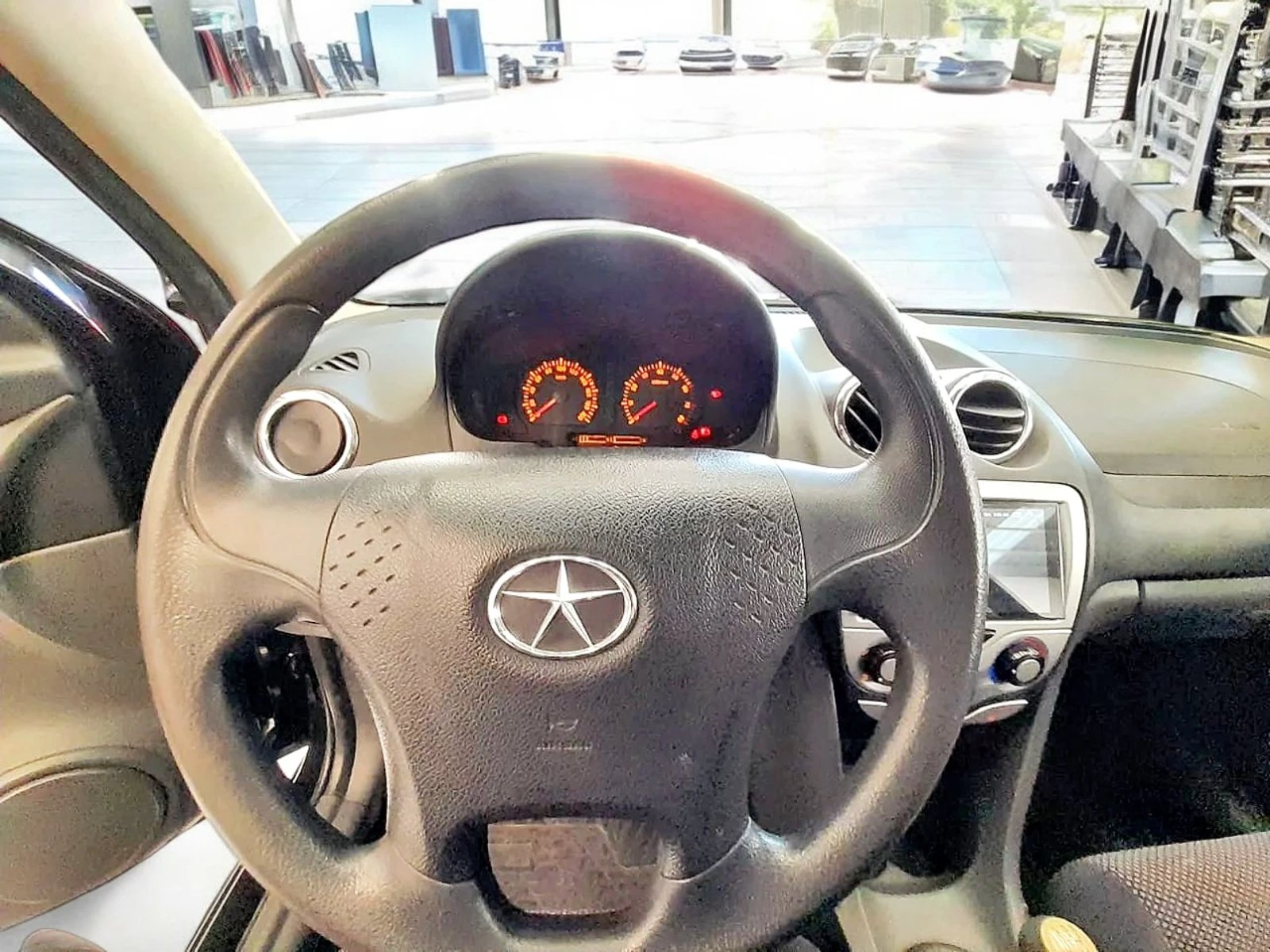 JAC A137 1.3 VVT SPORT BSE PLUS 2013 - Imagen 8 de 11