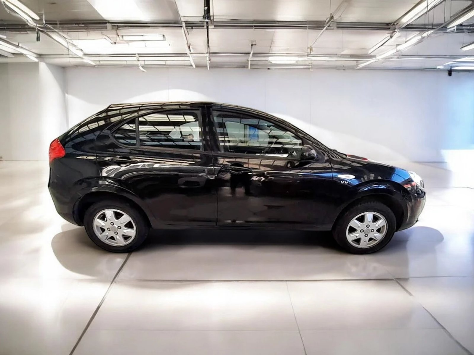 JAC A137 1.3 VVT SPORT BSE PLUS 2013 - Imagen 6 de 11