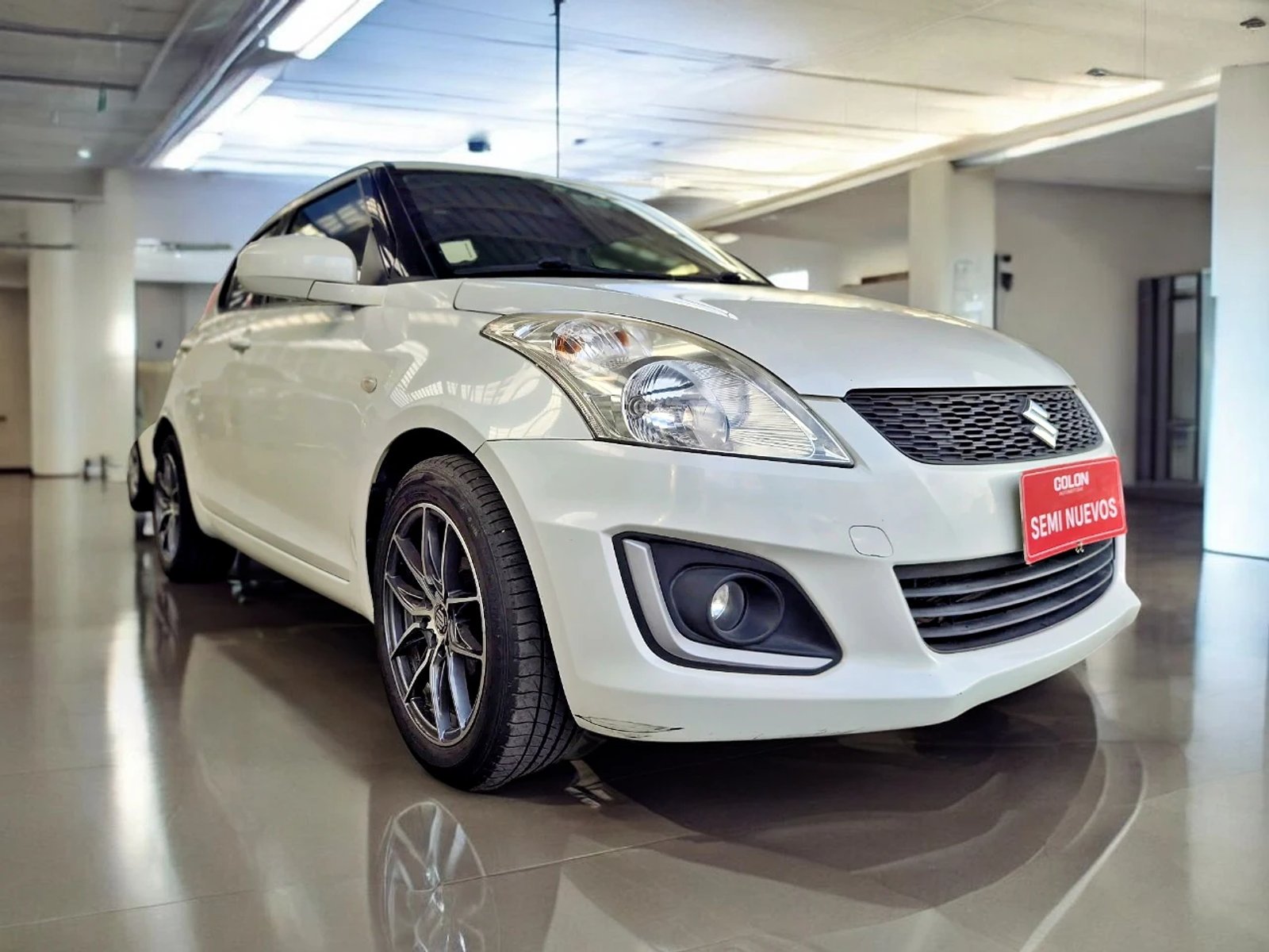 Suzuki SWIFT GLS HB 1.2 AUT 2016 - Foto 2 de 14