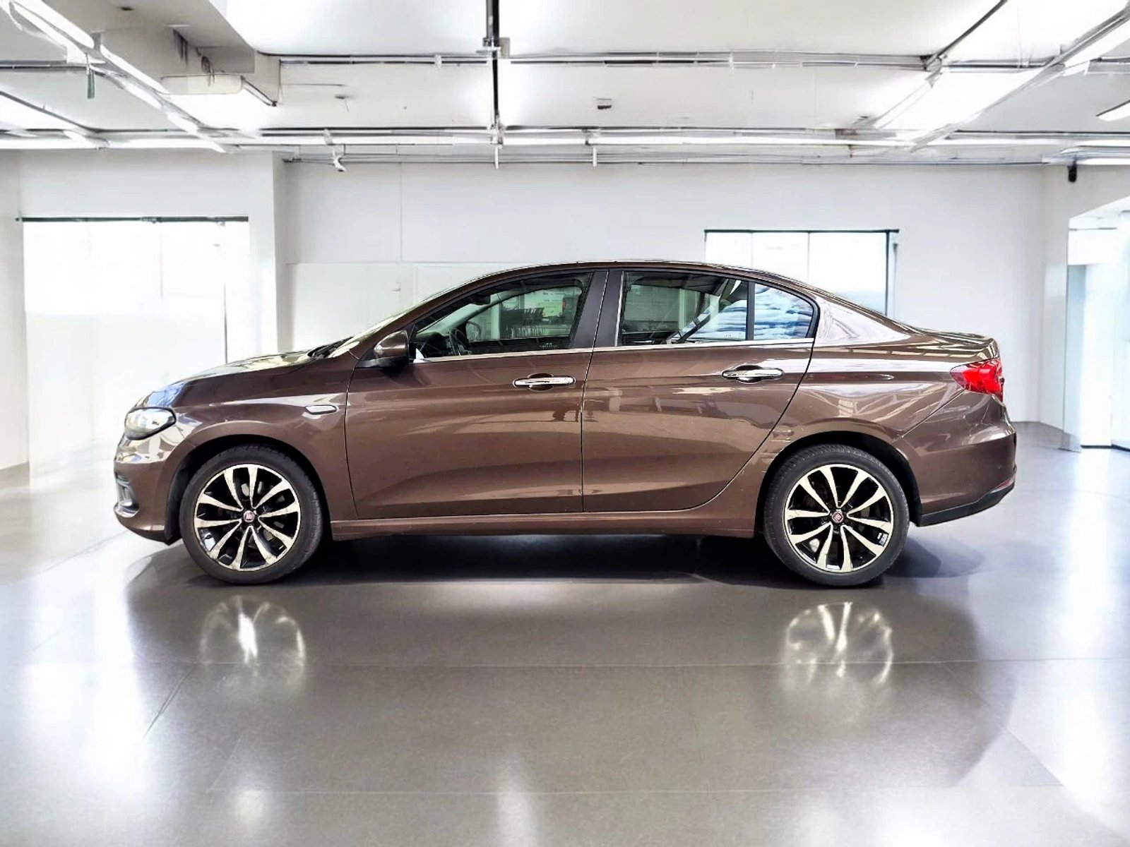 Fiat TIPO EASY 1.6L AT 2019 - Foto 4 de 12