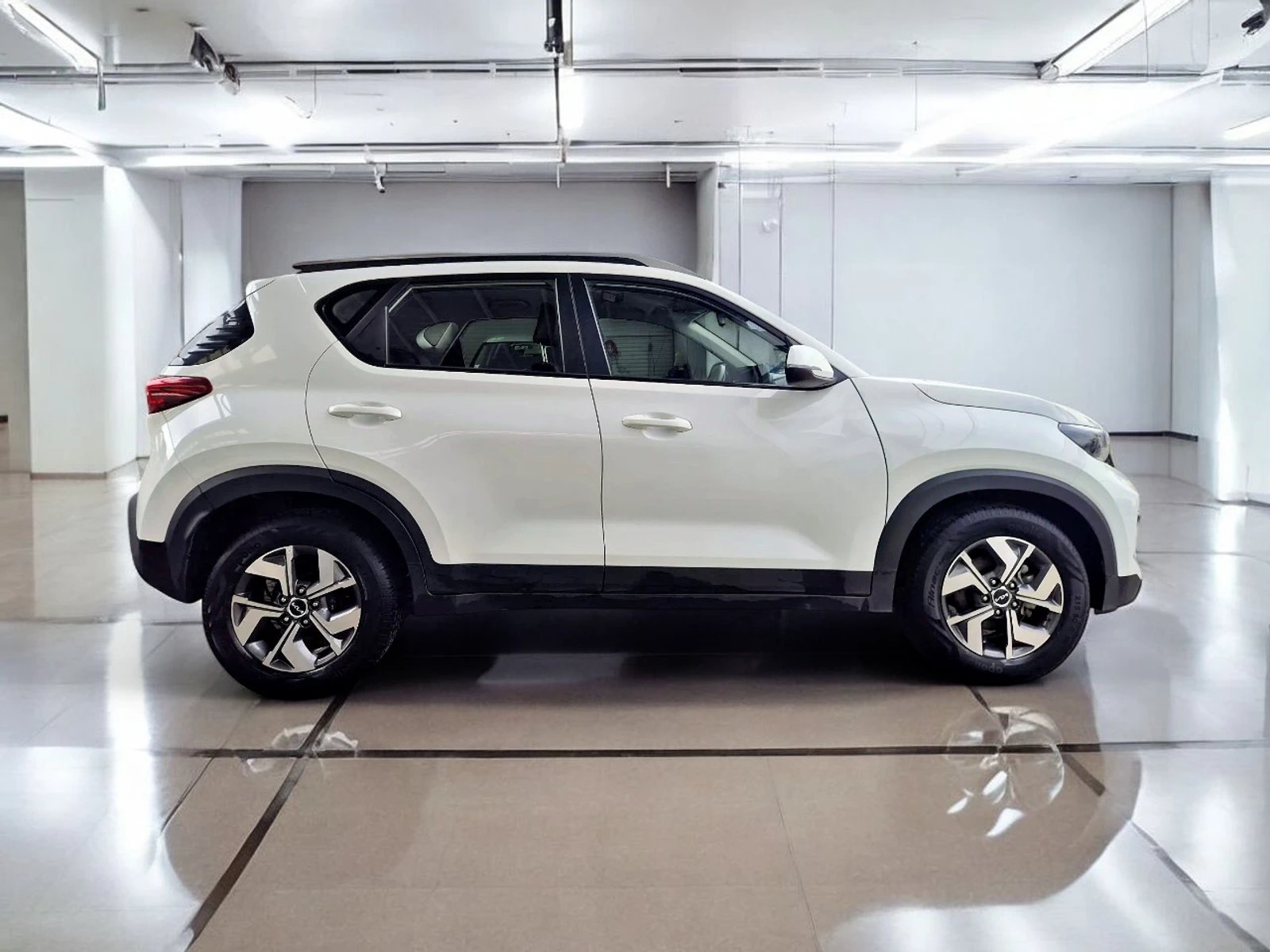 Kia SONET EX 1.5 2023 - Imagen 4 de 13