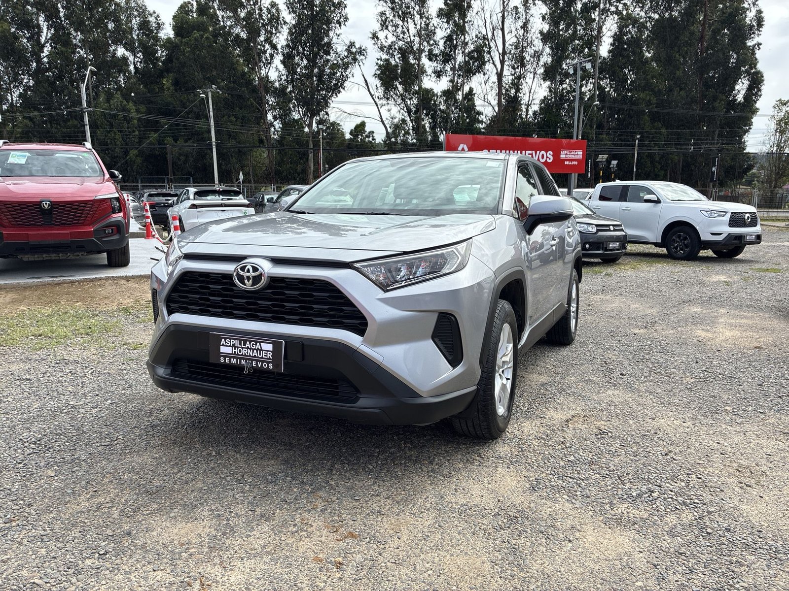 Toyota RAV4 LE 2022 - Foto 2 de 2