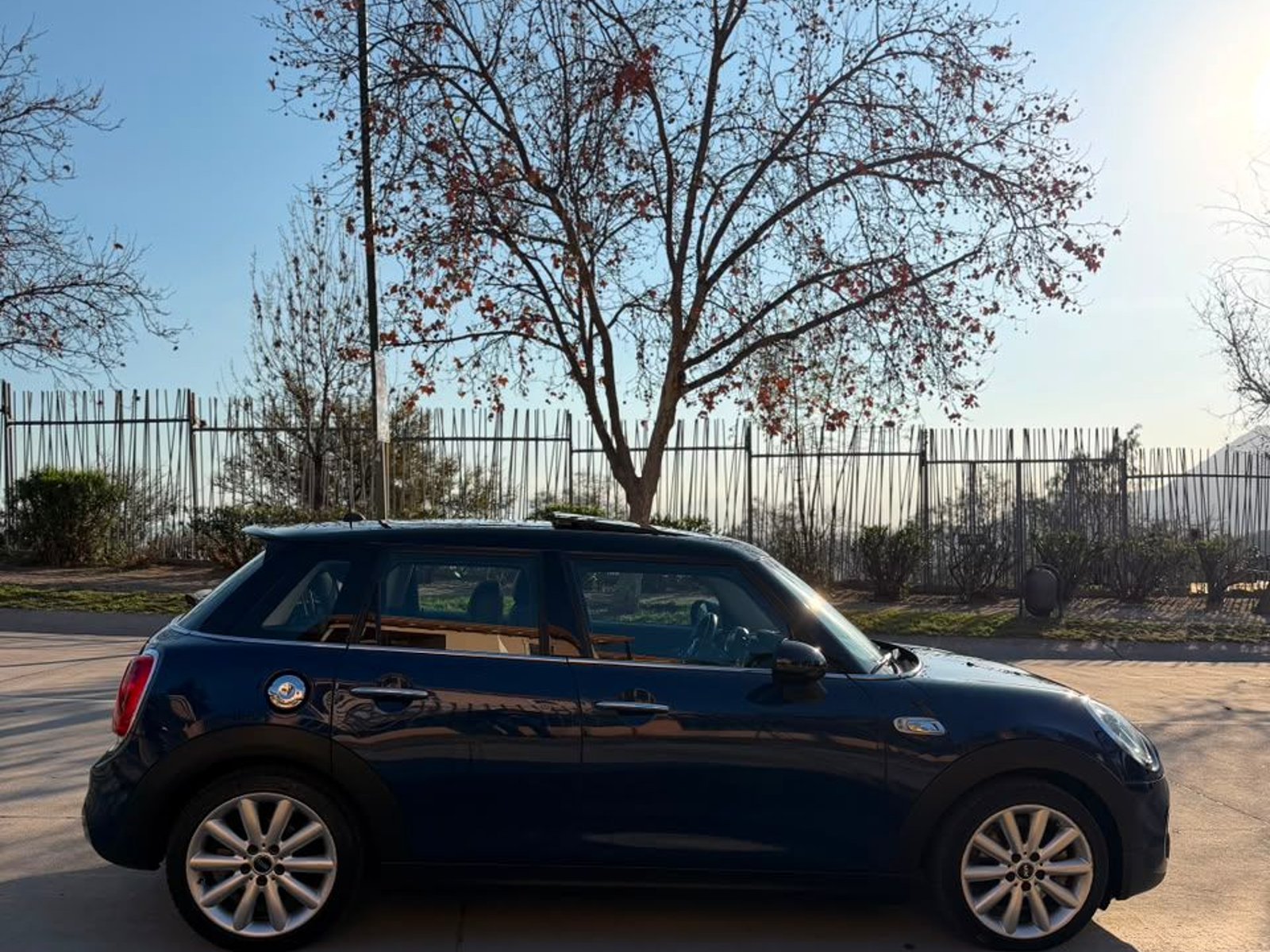 Mini COOPER S F56 2015 - Foto 5 de 20