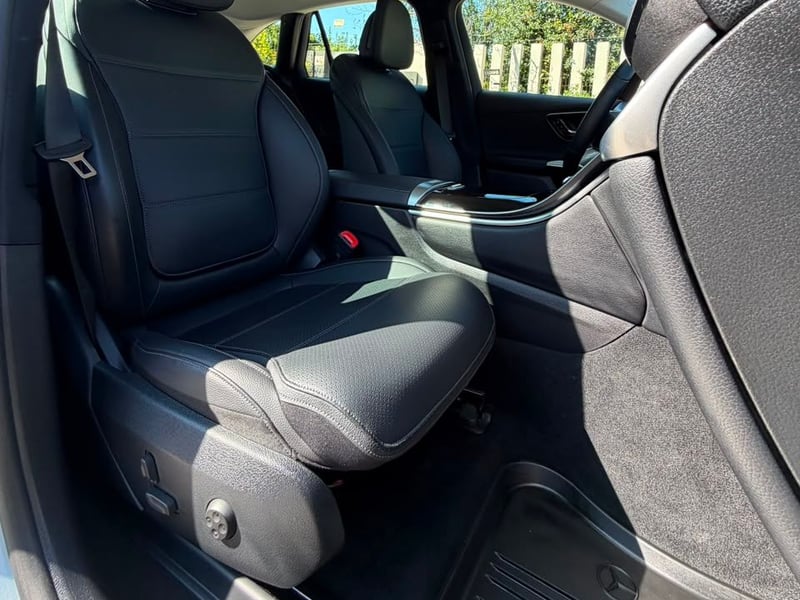 Mercedes-Benz GLC 220d 2025 - Imagen 17 de 20