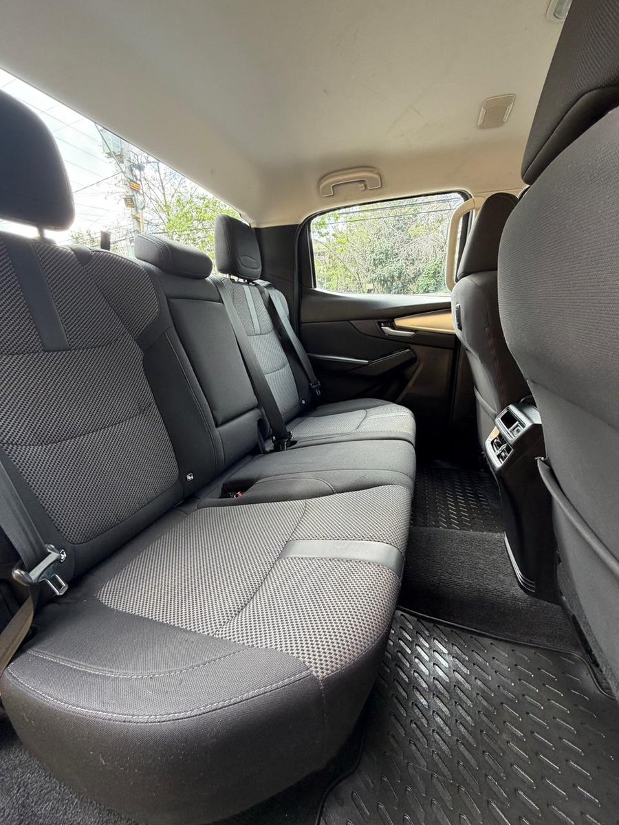 Mazda BT50 3.0 HIGH MT 2022 - Imagen 15 de 20