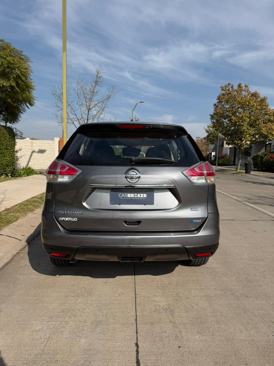 NISSAN XTRAIL SENSE 2.5 AT 2017 - Imagen 4 de 20