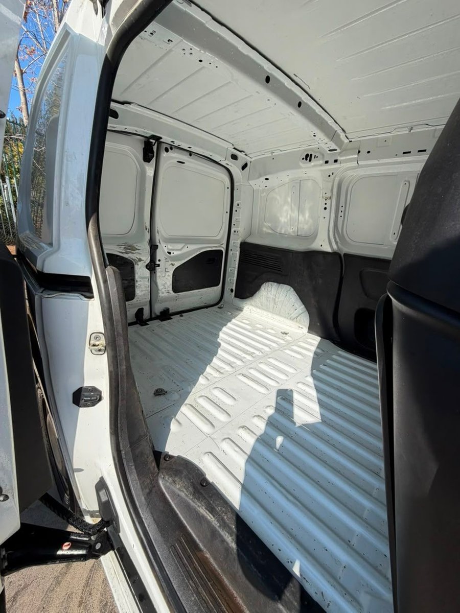 CITROËN BERLINGO 1.6 HDI 2022 - Imagen 20 de 20