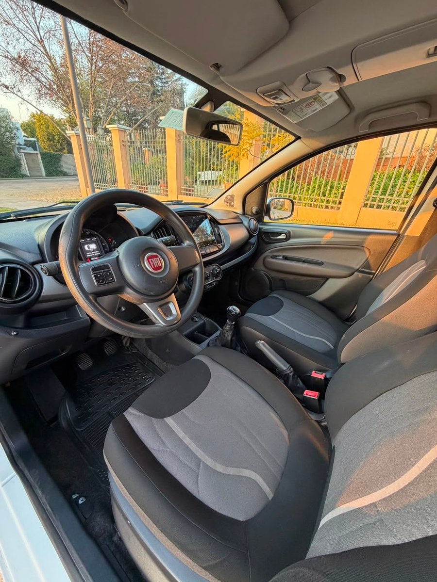 Fiat UNO WAY 1.4 2019 - Imagen 17 de 18