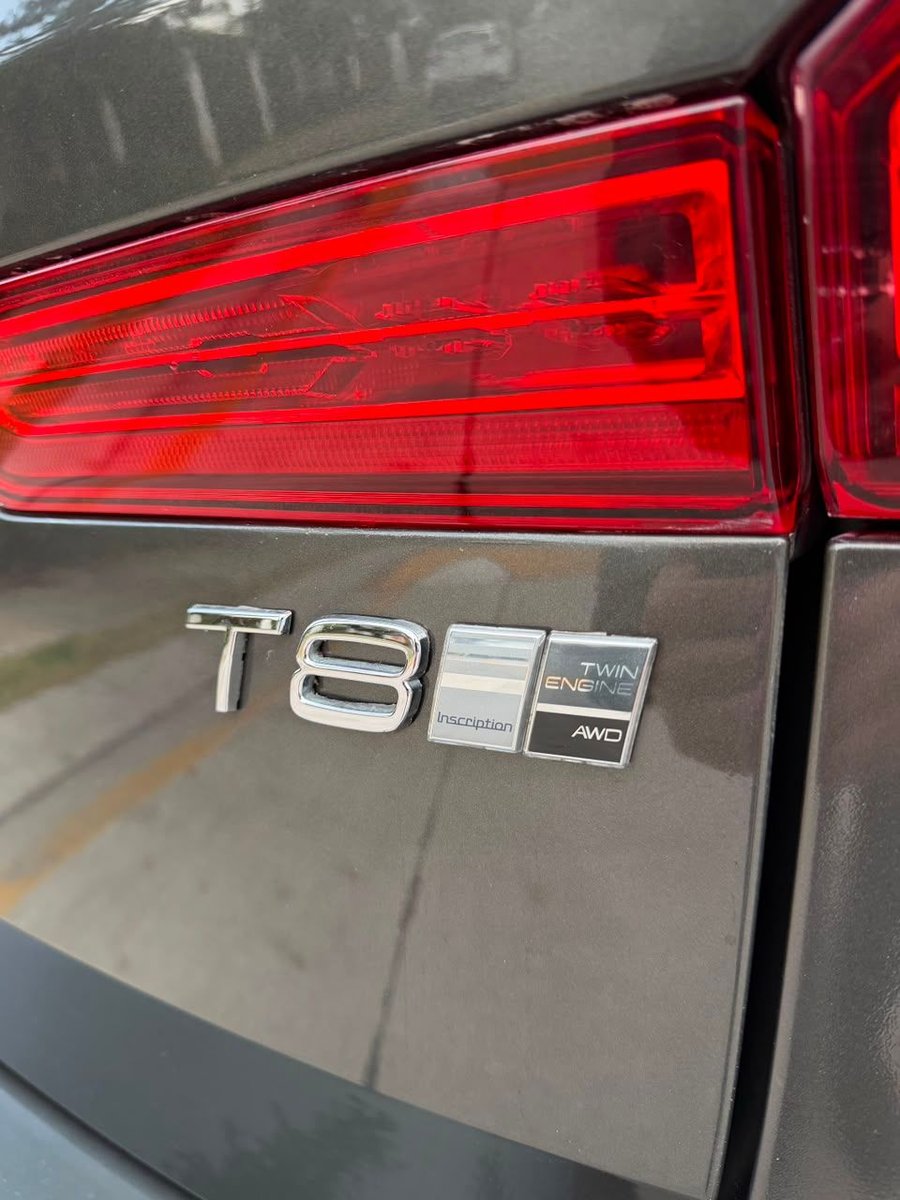 Volvo XC60 T8 RECHARGE INSCRIPTION 2019 - Imagen 11 de 20