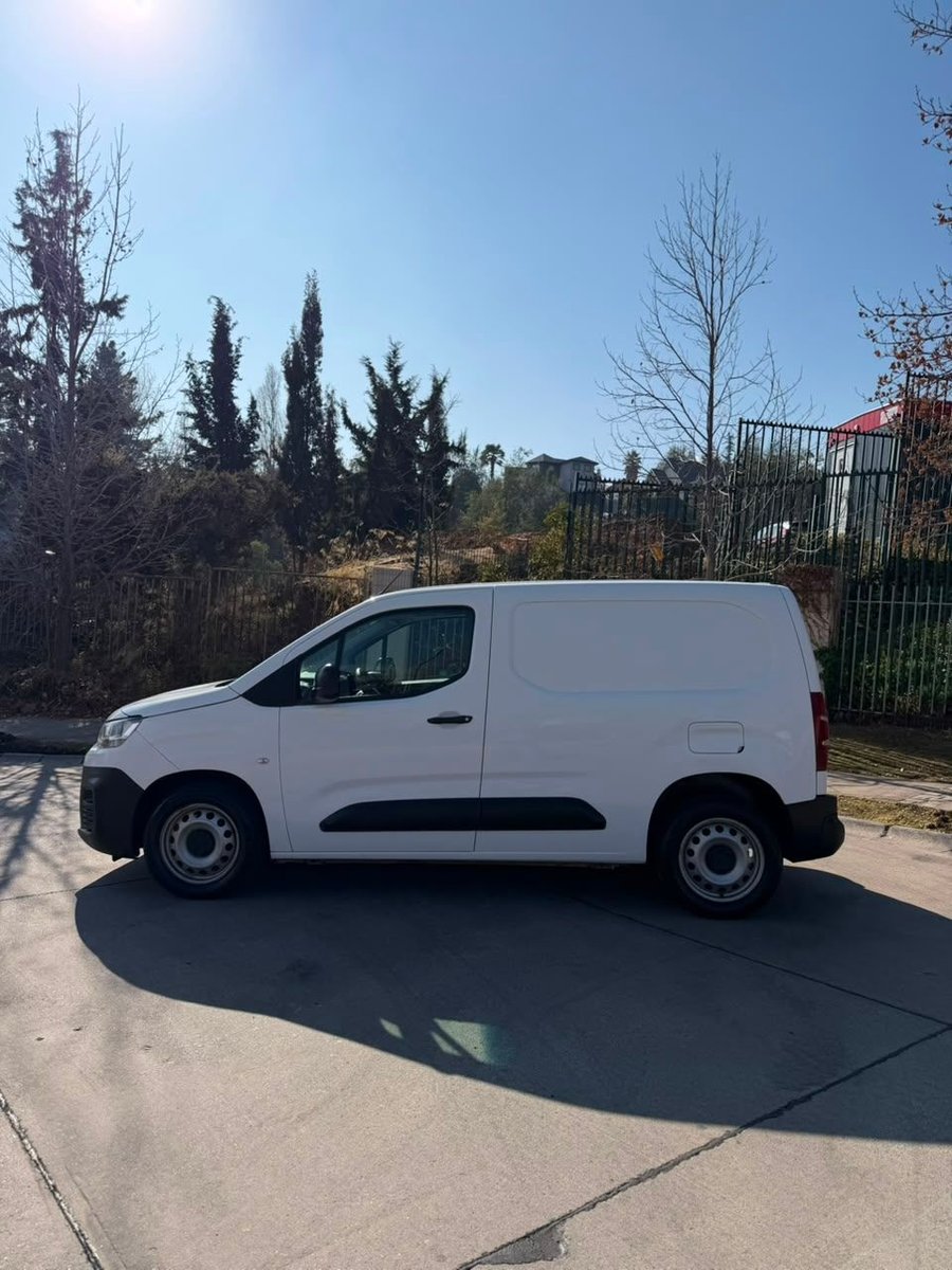 CITROËN BERLINGO 1.6 HDI 2022 - Foto 4 de 20