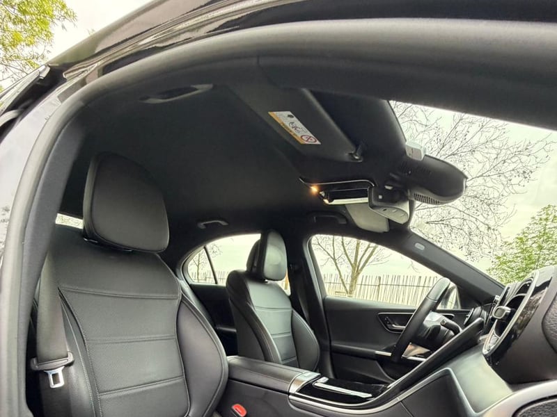 Mercedes-Benz C 200 2023 - Imagen 17 de 20