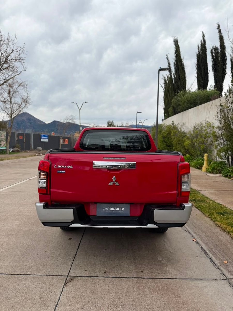 Mitsubishi L200 KATANA 4X4 2024 - Imagen 6 de 20