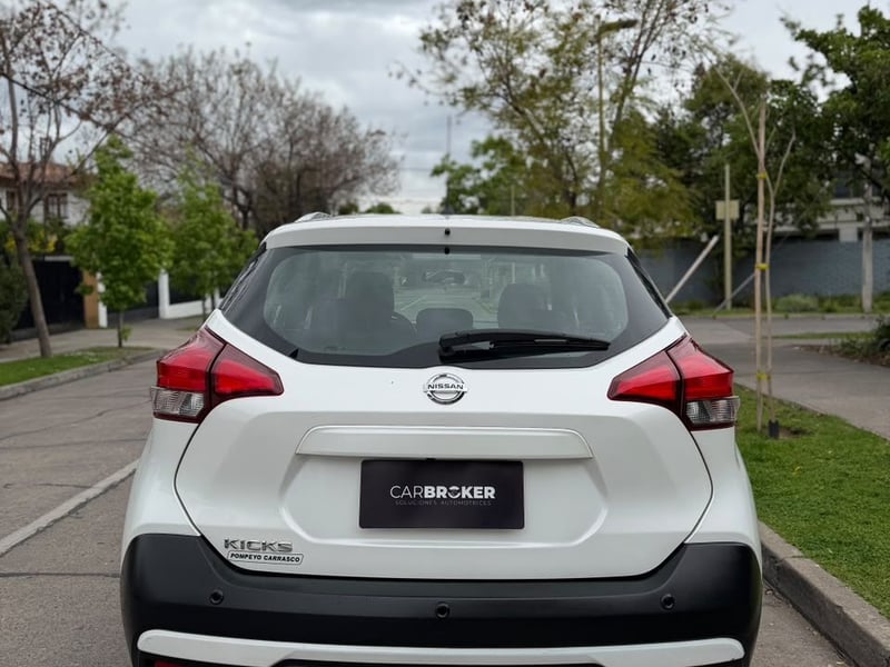 Nissan KICKS 1.6 EXCLUSIVE AT 2019 - Imagen 6 de 20