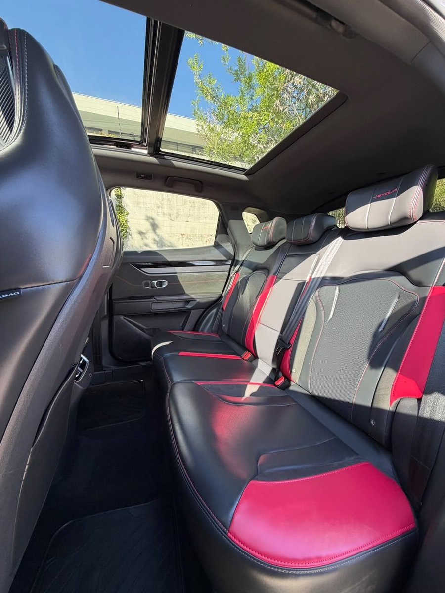 Jetour DASHING LIMITED 2025 - Imagen 14 de 20