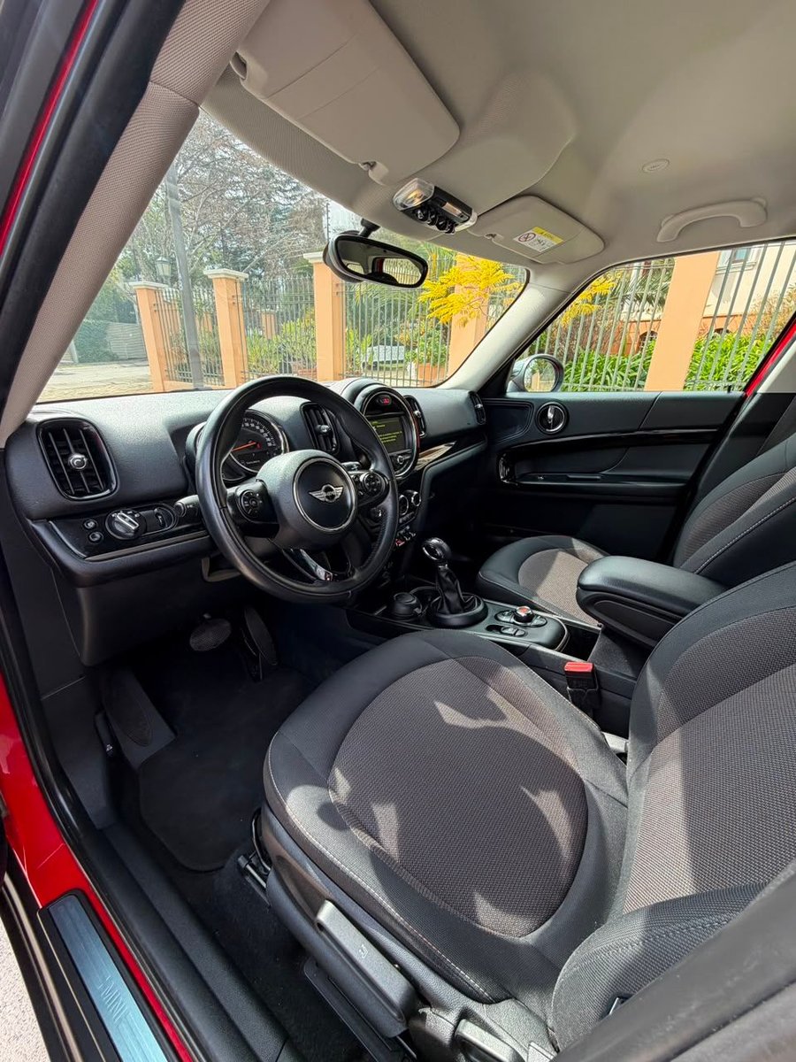 Mini MINI COOPER COUNTRYMAN 2018 - Imagen 12 de 20