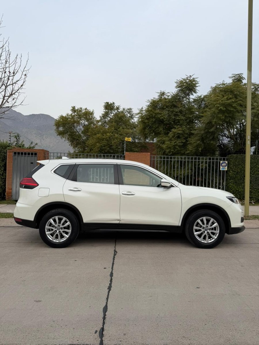 NISSAN XTRAIL SENSE 2.5 AT 2019 - Imagen 8 de 20