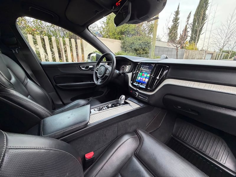 Volvo XC60 T8 RECHARGE INSCRIPTION 2019 - Imagen 19 de 20