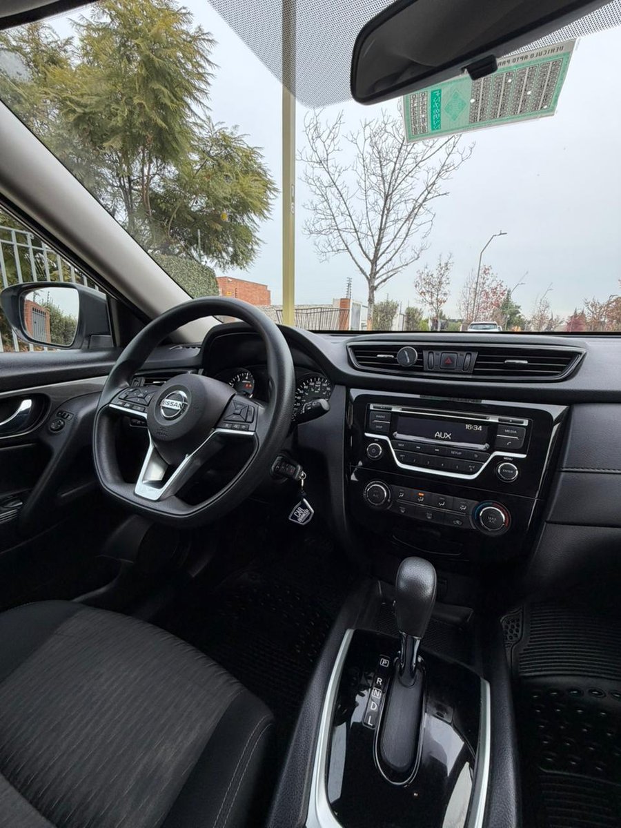 NISSAN XTRAIL SENSE 2.5 AT 2019 - Imagen 17 de 20