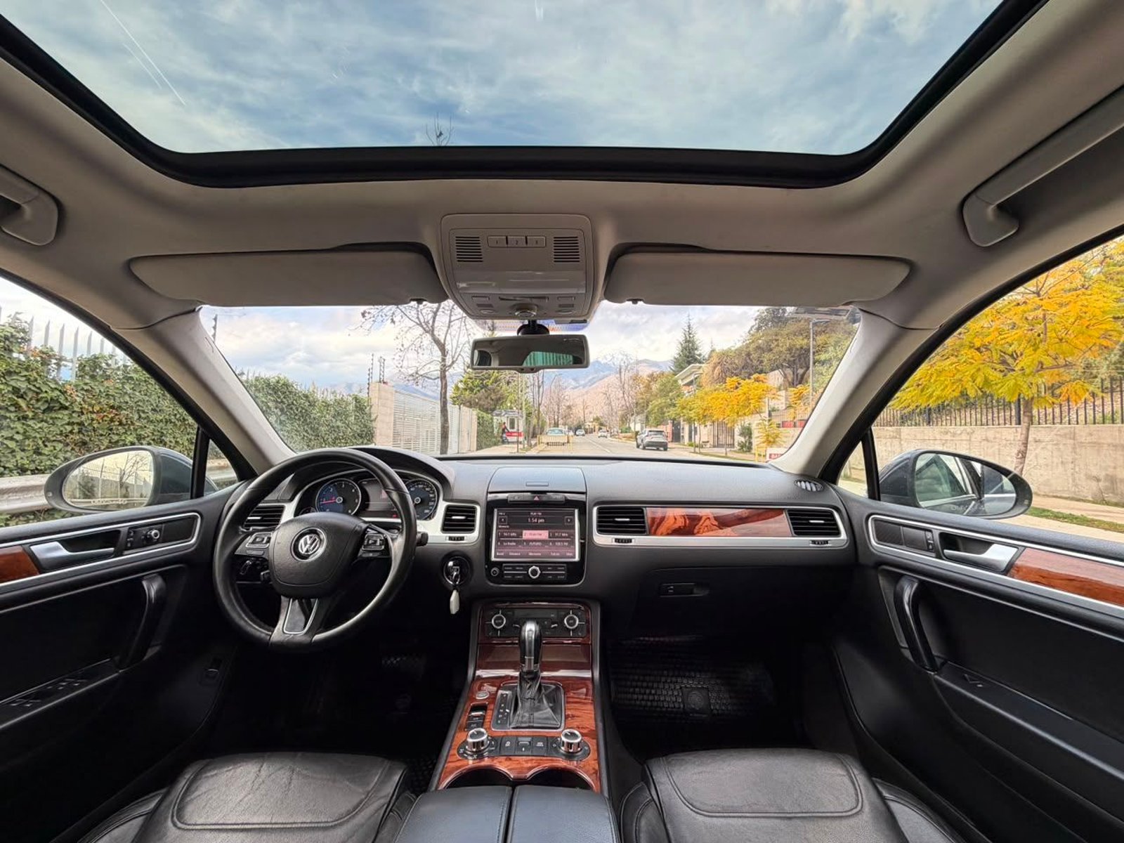 Volkswagen TOUAREG 3.0 V6 TDI 2012 - Foto 5 de 20