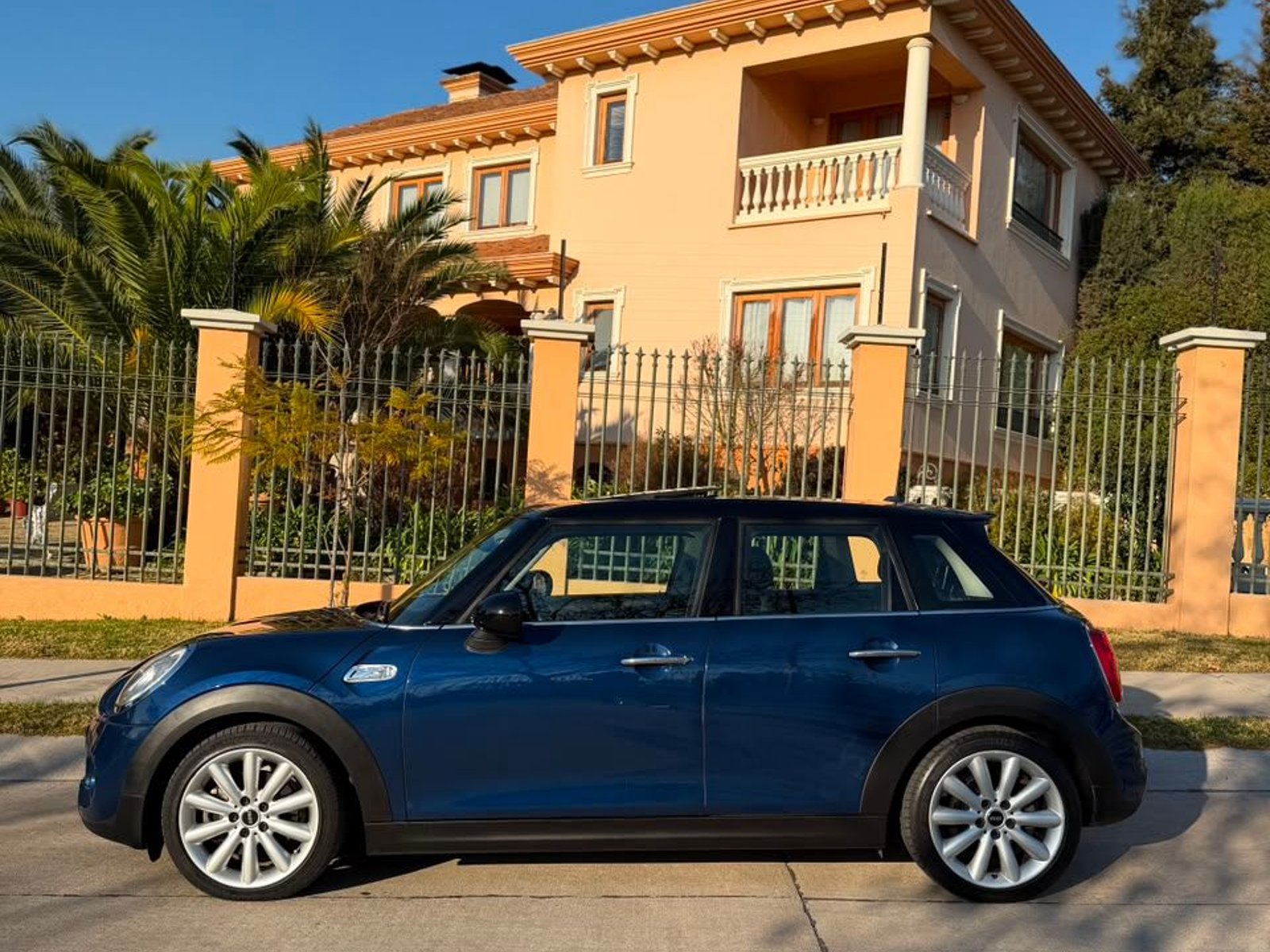 Mini COOPER S F56 2015 - Foto 4 de 20