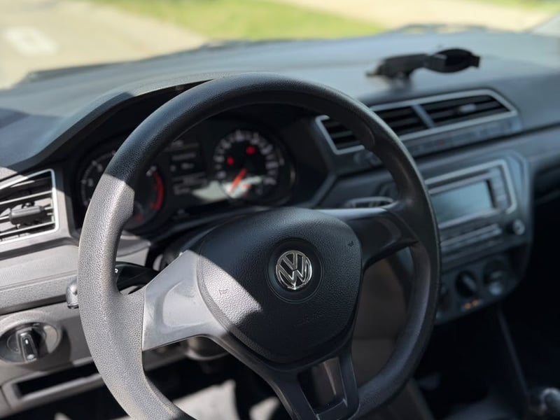 Volkswagen GOL 1.6 COMFORTLINE 2020 - Imagen 11 de 20