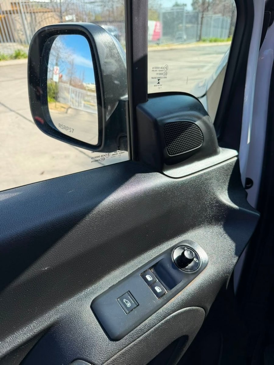 CITROËN BERLINGO 1.6 HDI 2022 - Imagen 9 de 20
