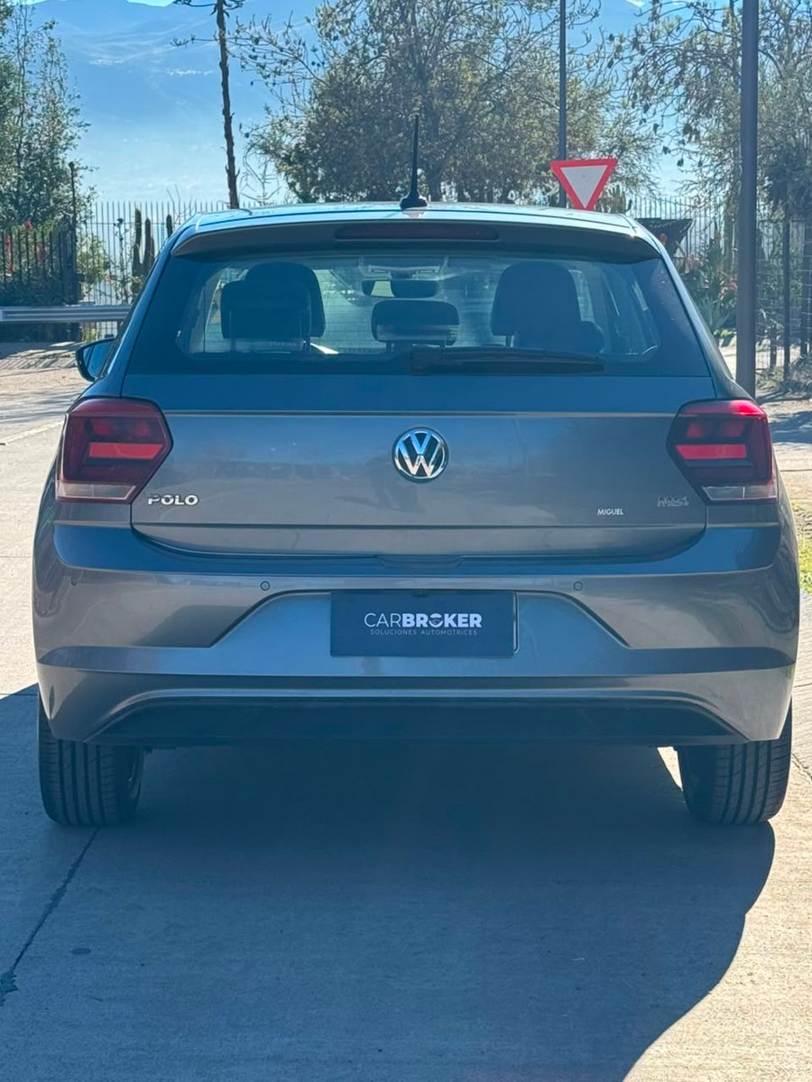Volkswagen POLO 1.6 HIGHLINE MT 2021 - Imagen 6 de 15
