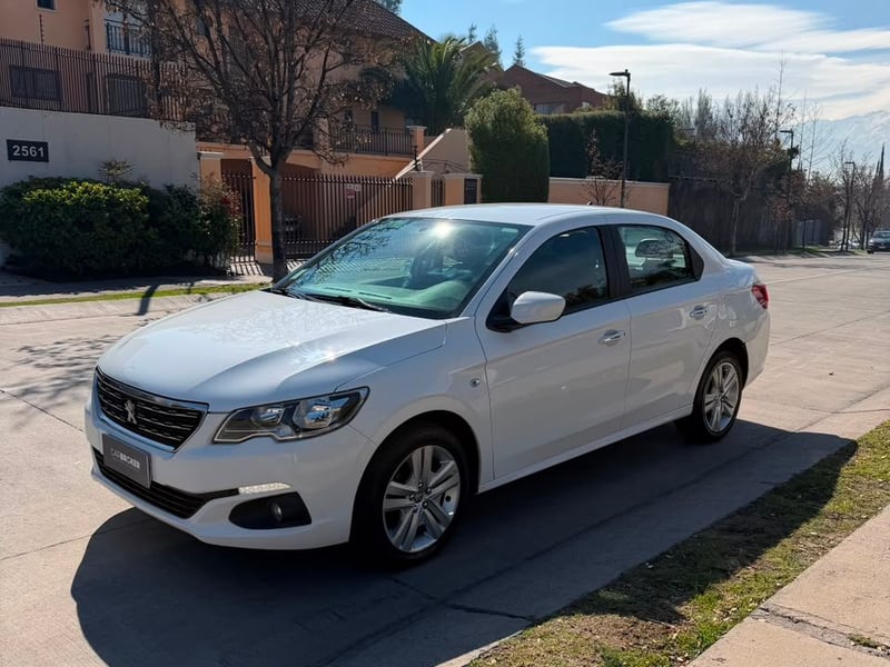 Peugeot 301 ALLURE 1.6 HDI 2022