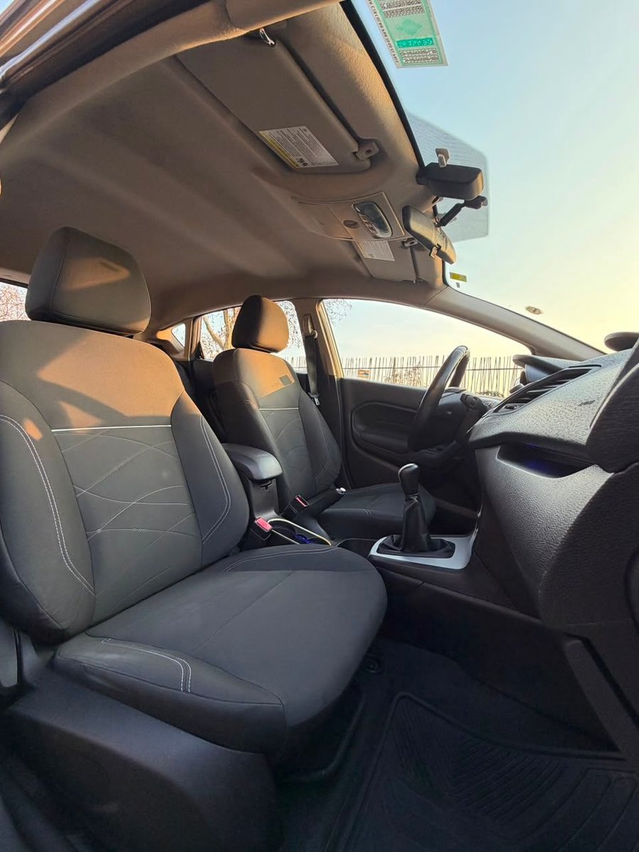 Ford FIESTA  SE 1.6 2014 - Imagen 13 de 20