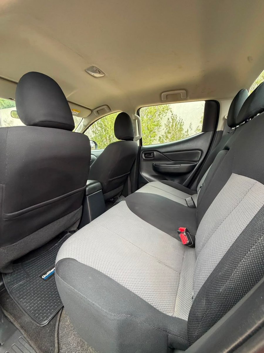 Mitsubishi L200 KATANA 4X4 2024 - Imagen 10 de 20