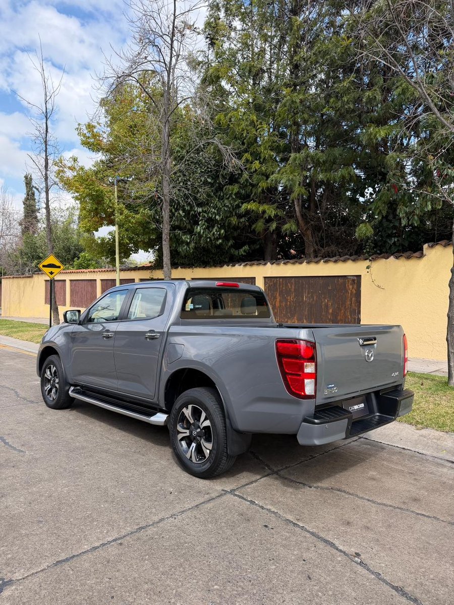 Mazda BT50 3.0 HIGH MT 2022 - Imagen 7 de 20