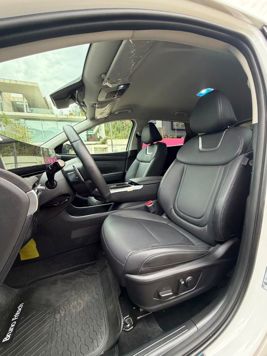 Hyundai TUCSON NX4 DESIGN HIBRIDO 2026 - Imagen 16 de 20