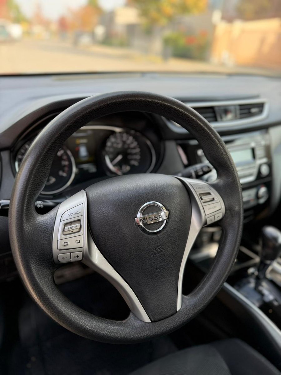 NISSAN XTRAIL SENSE 2.5 AT 2017 - Imagen 16 de 20