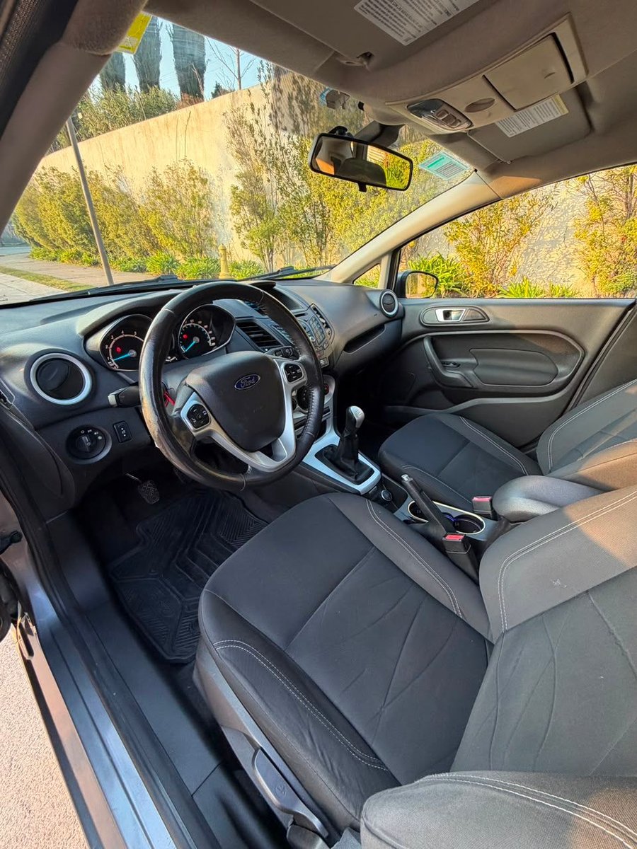 Ford FIESTA  SE 1.6 2014 - Imagen 10 de 20