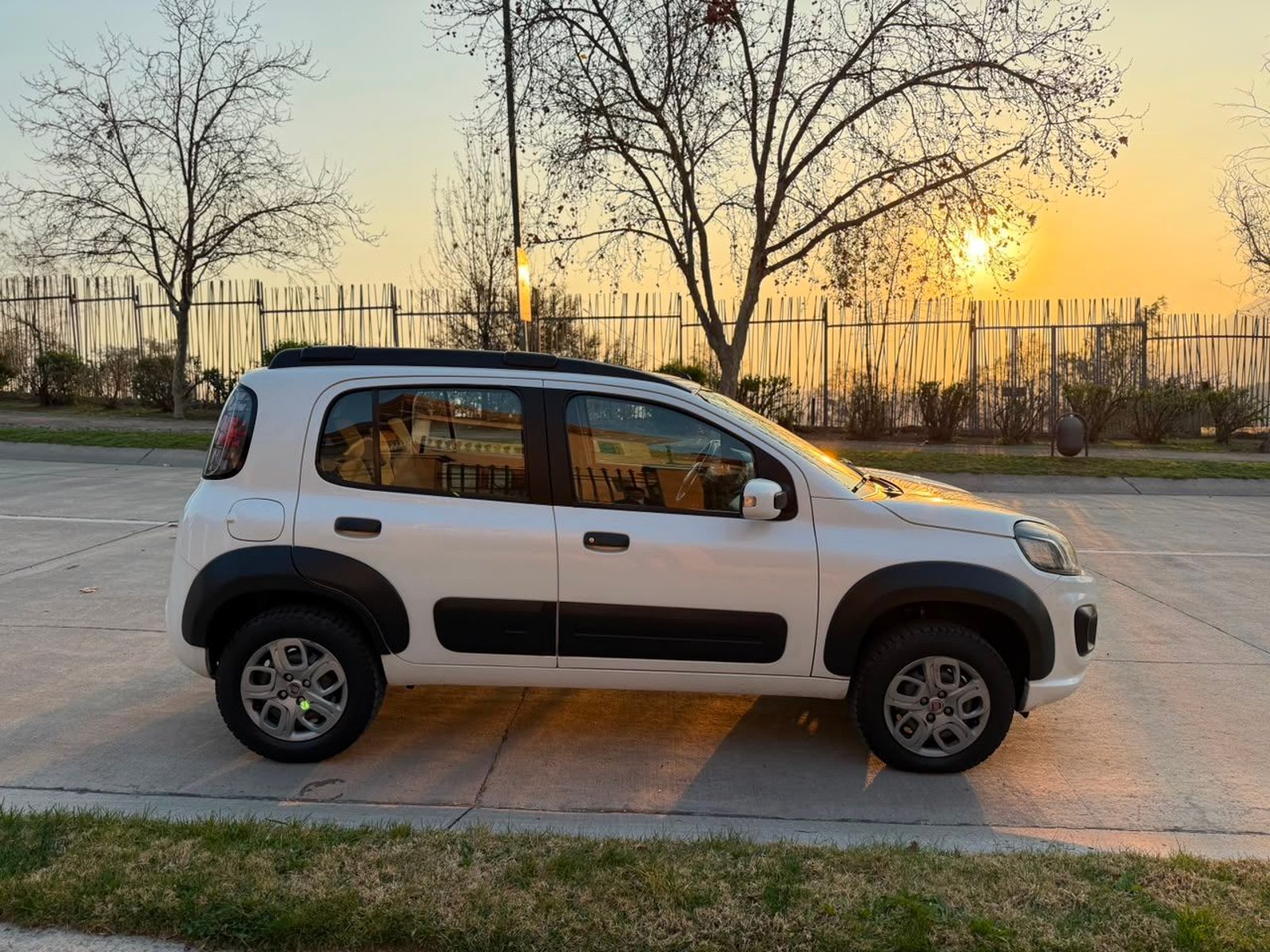 Fiat UNO WAY 1.4 2019 - Imagen 5 de 18